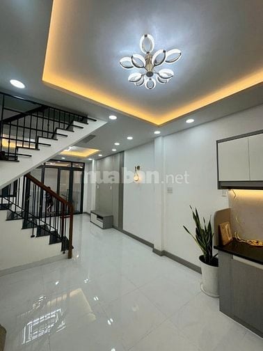 Bán  Nhà mới lung linh, Dạ Nam. DT 4.2m X 11. Nở hậu 4m4. Giá 5ty180