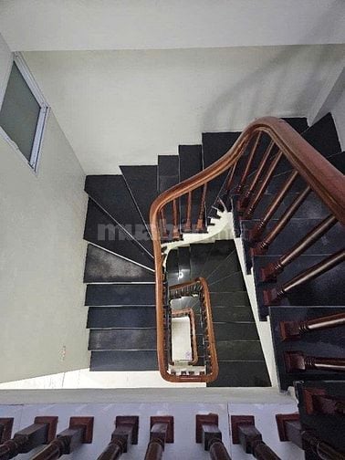 NHÀ VĨNH HƯNG - HOÀNG MAI, DT 38 m2, nhà 4 tầng, nhỉnh 5 tỷ