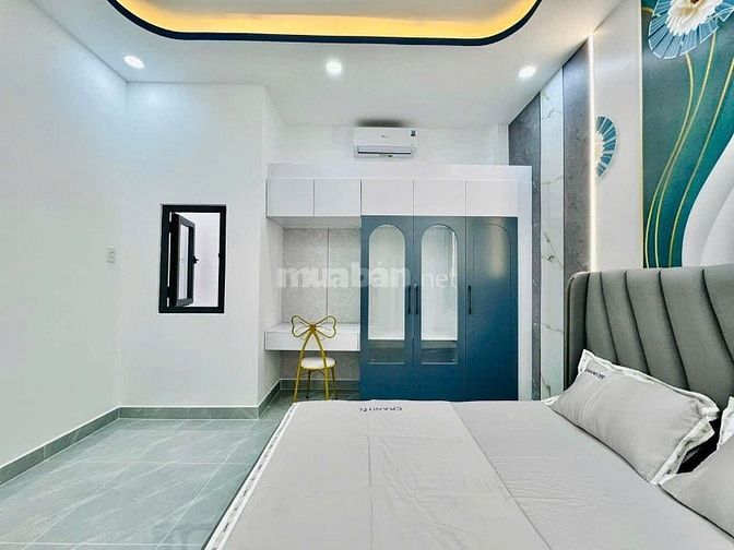 Sang Mỹ định cư! Bán nhà 62m2 đường Hồng Bàng,Q11.Gần Cầu vượt Cây Gõ