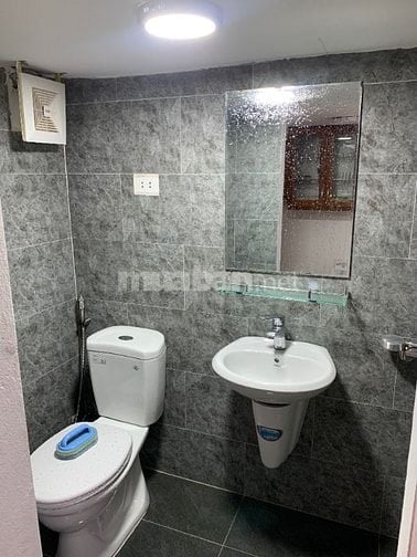 Cho thuê phòng đủ đồ tại 56 Cầu Gỗ, Phố Đi Bộ, Sát Hồ Gươm, giá chỉ 4t