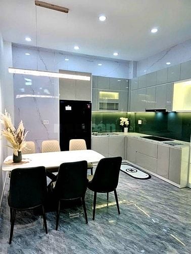 Bán nhà 45m2 2PN vị trí đẹp Trần Văn Quang, Tân Bình giá 5.5 tỷ