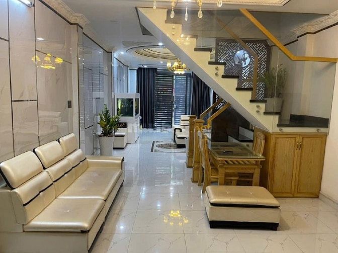 Nhà mặt tiền đường kinh doanh Phường Phú Thuận Quận 7. 46 M2 .3PN ôtô