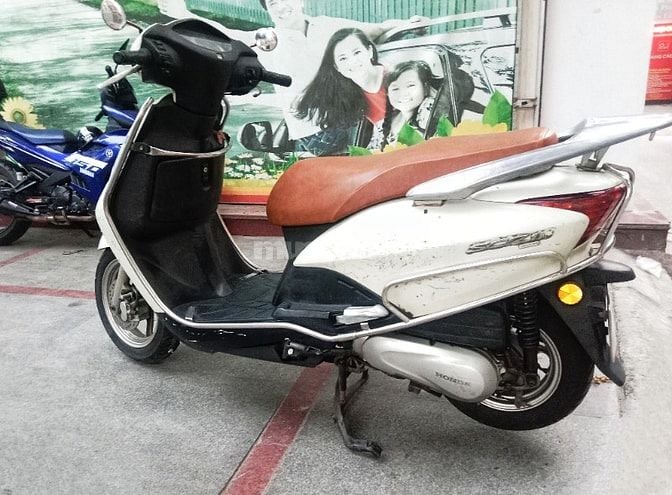 Honda 110 nhập khẩu đăng ký chính chủ 