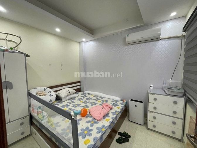 Chung cư Screc Town, 974a  Trường Sa, P12, Q3, 71m2, Nội thất, 14tr/th