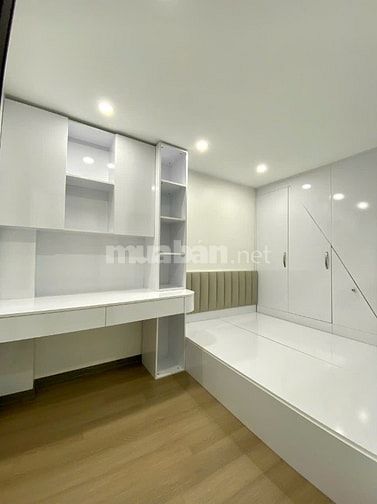 NHÀ ĐẸP QUANG TRUNG, LÔ GÓC, GẦN BƯU ĐIỆN HÀ ĐÔNG, 34m2 giá 5.45 tỷ