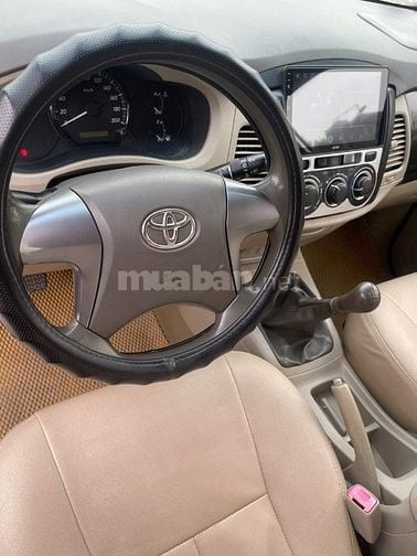 Chính chủ cần bán xe Toyota Innova 2.0e . Sx 2014 