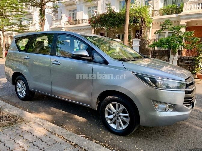 Bán xe Toyota INNOVA bản E đời cuối 2019