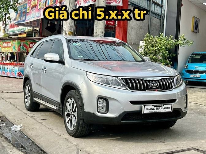 Cần bán Kia Sorento đời 2018 một chủ mua mới từ đầu. Odo 43.000km