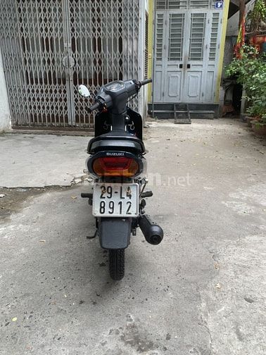 Cần bán xe Suzuki Thái 110cc màu xanh, biển 29L4, xe đẹp