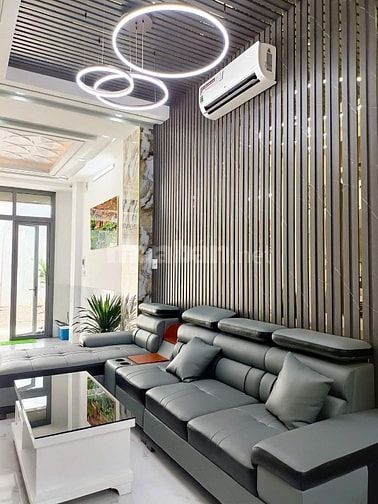Bán nhà chính chủ hẻm xe hơi Nam Kì Khởi Nghĩa, quận 3. 3 tỷ25 / 52m2