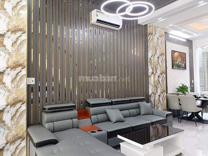 Bán nhà chính chủ hẻm xe hơi Nam Kì Khởi Nghĩa, quận 3. 3 tỷ25 / 52m2