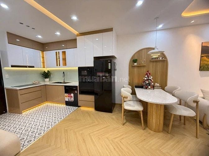 Cần cho thuê căn hộ chung cư Sky garden 3, nhà mới 100%