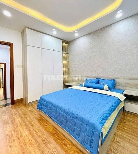 Sang nhượng nhà 53m2 Lê Hồng Phong,Q10 xây 5 tầng.Gần Ngã 7 Lý Thái Tổ