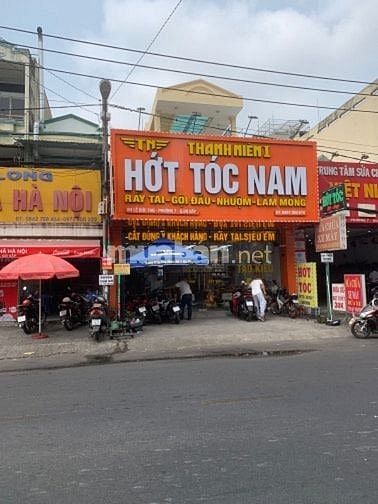 THANH NIÊN-Tuyển Thợ Nữ Ráy Tai Gội Đầu