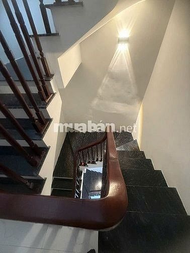 Bán nhà Trần Khát Chân, Hai Bà Trưng, 4 tầng, sử dụng 179m2, MT 4,8m