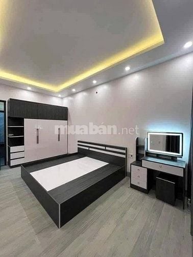 Bán nhà chính chủ 1 trêt3lầu , sân thượng chỉ với 2tỷ, hẻm 5m, 50m2