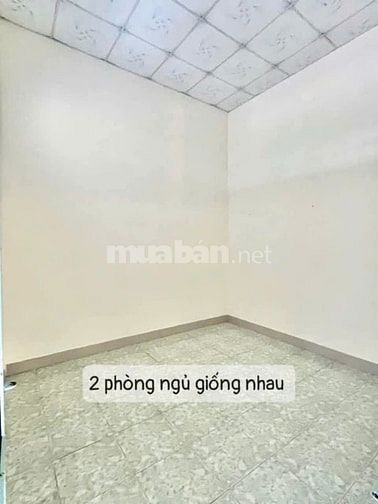 Cần tiền bán gấp căn nhà 130m2, Đ.Giồng Cát, tân Phú Trung, 750tr Bao 