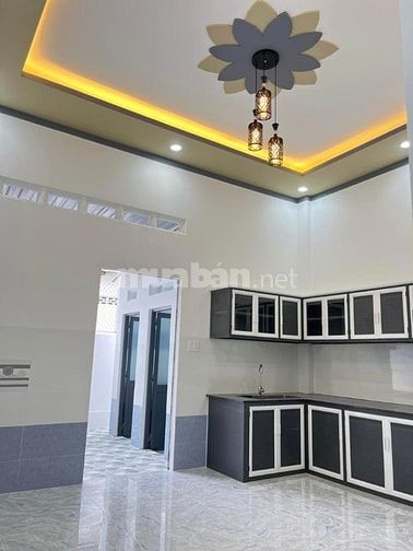 Bán gấp nhà 132m2, Đường số 65, Tân Phú Trung, SHR, 690 triệu TL