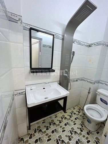 Hàng hiếm tại Tây Thạnh, 1,65 tỷ, 22m2, 2PN, 2WC, nhà riêng