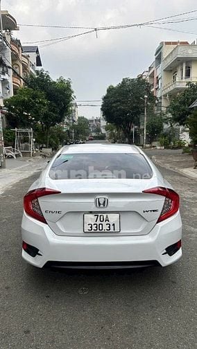 Honda Civic 1.8G Vin 2021 Đk T12/2021 màu trắng xe nhập Thái 