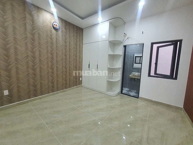 Bán Nhà Hẻm 8M Thông - Hòa Bình - Tân Phú - 52M2 - 5 Tầng - Nhỉnh 7 Tỷ