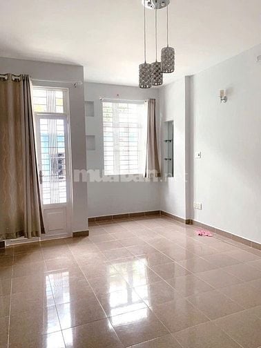 NHÀ MẶT TIỀN KHU TÊN LỬA 4x16m TRỆT 1 LẦU SÂN THƯỢNG 7.3TỶ