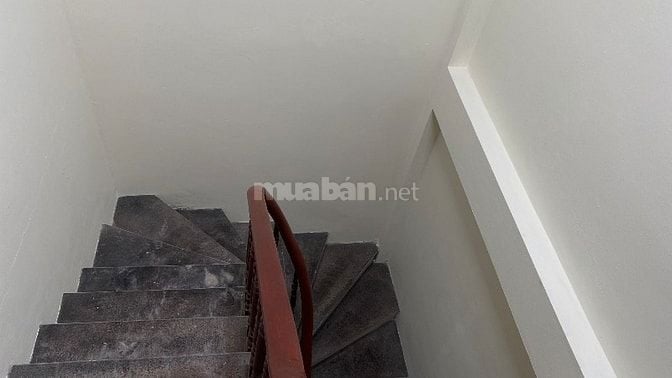 Cần bán nhà 5 tầng x 31m ô tô đỗ cổng, 5.7tỷ. Khu Hà Trì, Hà Đông 