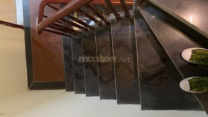 Cần bán nhà 5 tầng x 31m ô tô đỗ cổng, 5.7tỷ. Khu Hà Trì, Hà Đông 