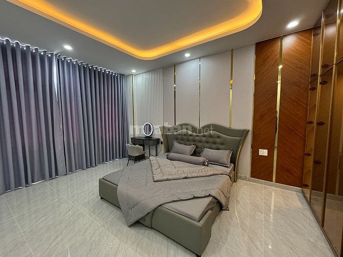 Hẻm xe hơi khu VIP Trường Chinh, 2 lầu,s.thượng, mới 100%, full n.thấ