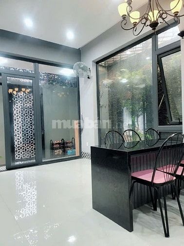 Bán nhà villa mini khu Vip phường Tân Lợi, sát trường Hoàng Việt