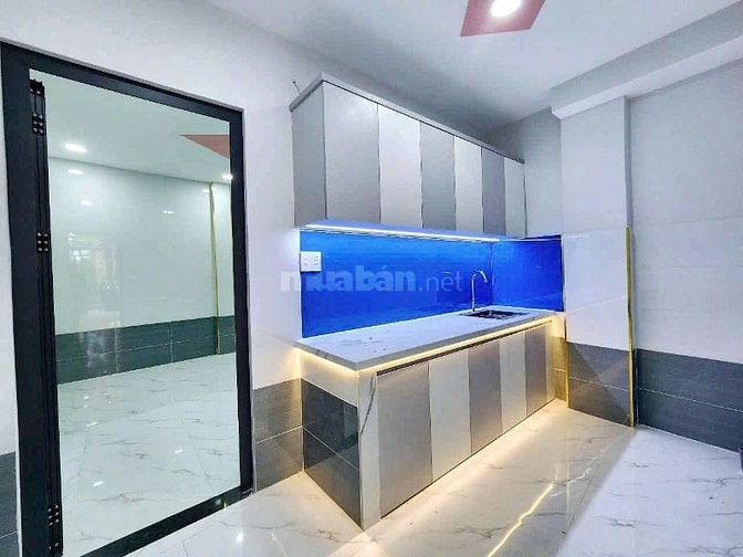  Nhà mới đón xuân , Bến Ba Đình P9 Q8, 28m2 shr gần cầu NT Phương