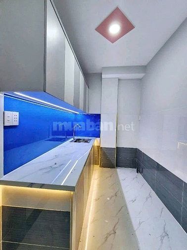  Nhà mới đón xuân , Bến Ba Đình P9 Q8, 28m2 shr gần cầu NT Phương