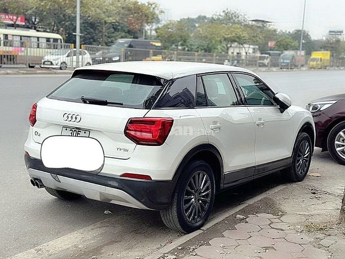 Audi Q2 2017 nhập đức máy 1.4 siêu tiết kiệm 5.5 lit/100km.