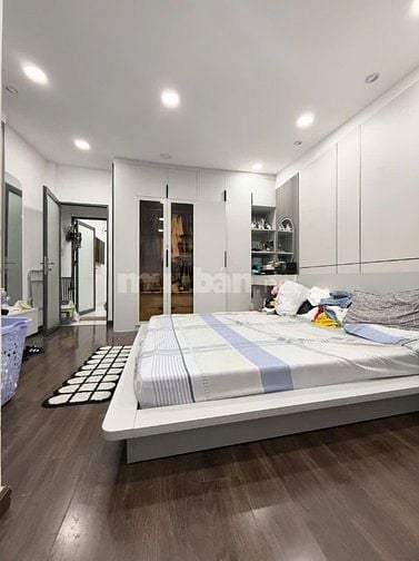 Bán Nhà 2 Mặt tiền, Âu Dương Lân Quận 8, 40M2, Ko QH,  Tặng NỘI THẤT 