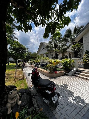 BÁN VILLA PHÁP NGUYỄN THỊ THẢNH - HÓC MÔN