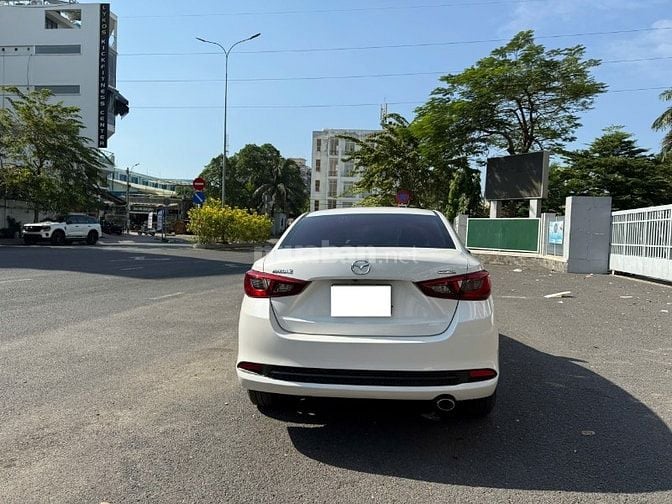 cần bán Mazda 2 1.5 AT Luxury sx- 2020 màu trắng, Xe đẹp ngay chủ bán