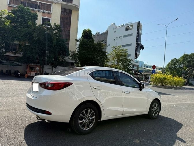 cần bán Mazda 2 1.5 AT Luxury sx- 2020 màu trắng, Xe đẹp ngay chủ bán