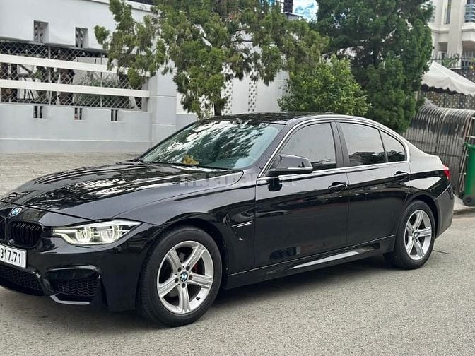 Chính chủ kẹt tiền cần bán BMW 320i 2016