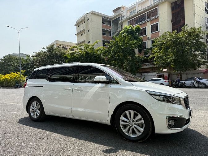 Cần bán KIA Sedona sản xuất 2015, Xe gia đình chính chủ bán