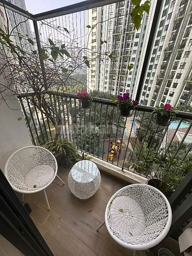 Chính chủ đăng bán căn hộ Sky 3 - Ecopark, nhà sạch đẹp đủ đồ