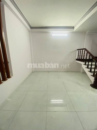 CHO THUÊ VILLA 5m x 24m GẦN CHỢ HẠNH THÔNG TÂY 