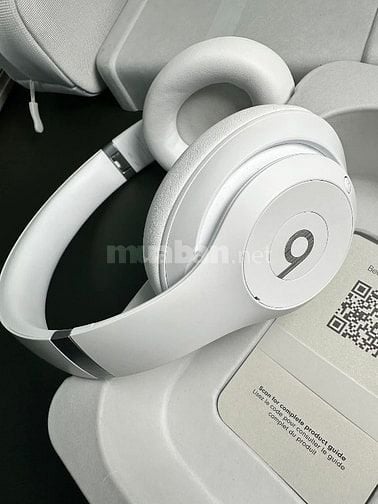 Beats studio pro - white matte