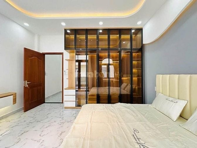 Gấp! Bán nhanh trước tết nhà 40m2 ngay chợ Bình Thành - Nguyễn Thị Tú