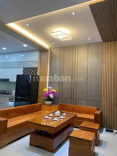 Nhà đẹp có hồ cá Koi, DT 6x18m, đường Nguyễn Văn Quá, Quận 12, 10tỷ200