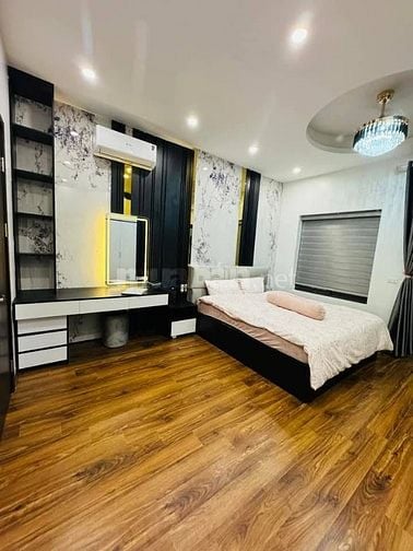 Nhà Đẹp Thang Máy, Nguyễn Cao, Hai Bà Trưng 39m, 5 tầng, mt 5m,12.8 tỷ