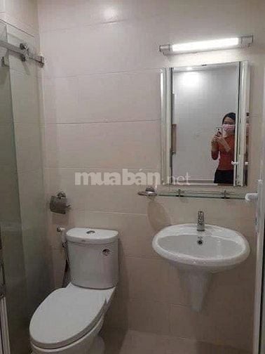 Chung cư Bàu cát,p10,Tân BÌnh:75m2, 2p ngủ,2wc,NTCB,10tr/th