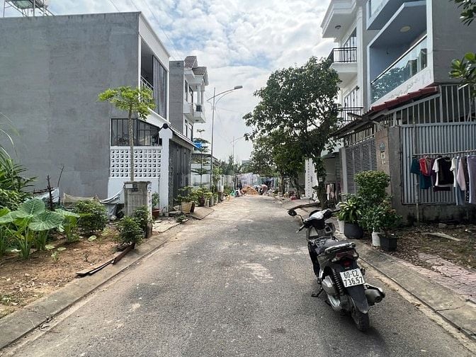 F2.32 KDC NAM KHANG NGUYỄN DUY TRINH 3,18 TỶ/54M2 