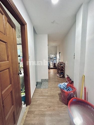 Bán nhà MT đường CMT8 - Q.10 DTSD gần 700m2 - Phù hợp kinh doanh