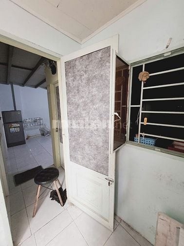 Bán nhà sát Hồng Lạc, Tân Bình, 51m2, 3 tầng, 10 phòng, chỉ 4 tỷ nhỉnh