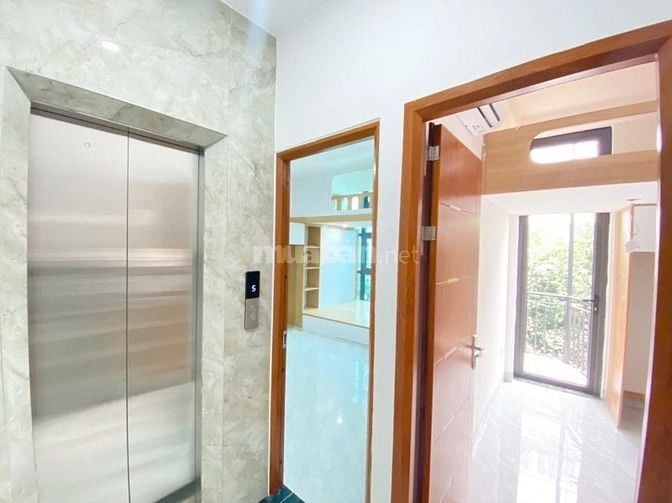 Bán toà căn hộ dịch vụ Ngã tư sở 50m2,6 tầng có Thang máy hơn 9 tỷ